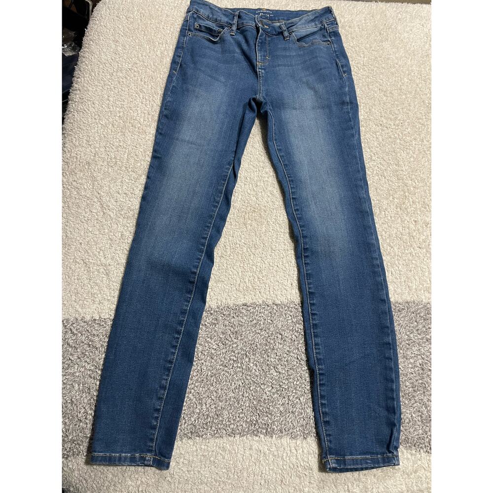 G.H Bass & Co Women's Size 4 Straight Cut Skinny Fit Jeans Blue 28 in inseam